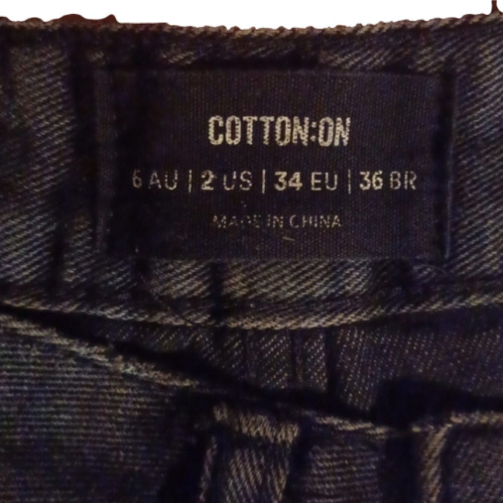 COTTON On Wide Leg Cropped Frayed Hems Faded Black Jeans. Size 2. - Picture 7 of 9